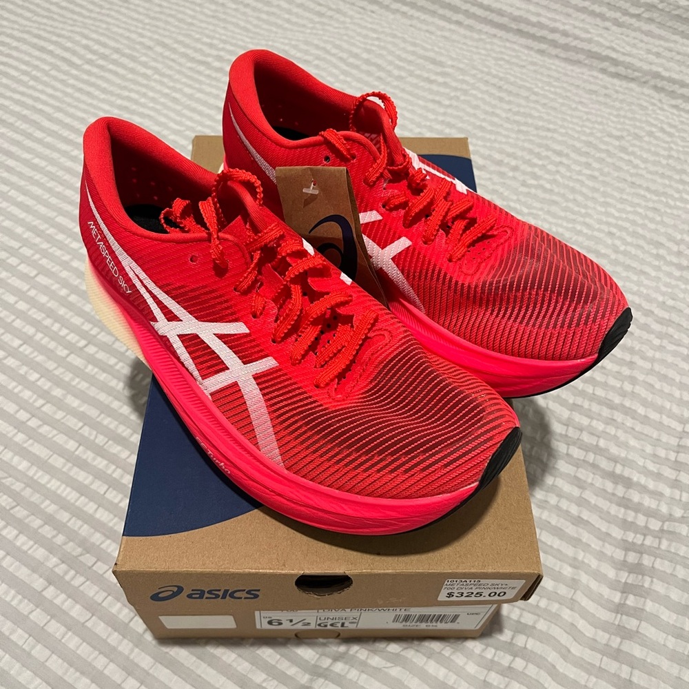 ASICS Metaspeed Sky+ Unisex Running Shoe